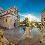 Beautiful In Kod Sibenika With Sauna Dubrava (Sibenik-Knin)