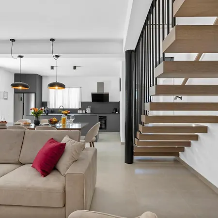Amazing Home In Dubrava Kod Sibenika With Sauna *