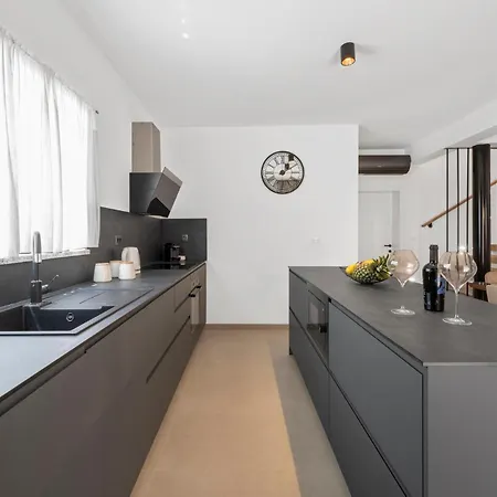 Amazing Home In Dubrava Kod Sibenika With Sauna Dubrava (Sibenik-Knin)