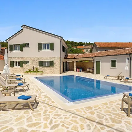 Amazing Home In Dubrava Kod Sibenika With Sauna Dubrava (Sibenik-Knin)