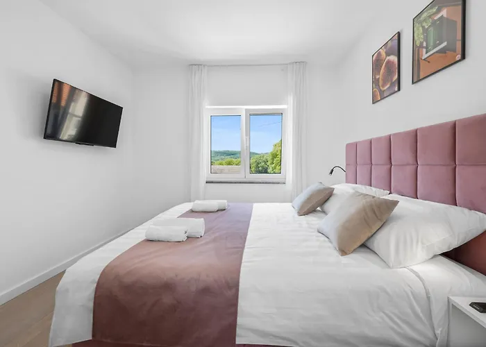 Cozy In Kod Sibenika Casa de Férias *