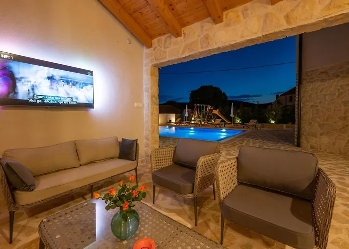 Casa de Férias Cozy In Kod Sibenika *